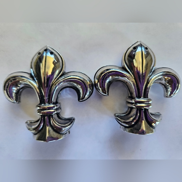 Other - Salt and Pepper Shakers Vintage Mini Fleur-de-lis